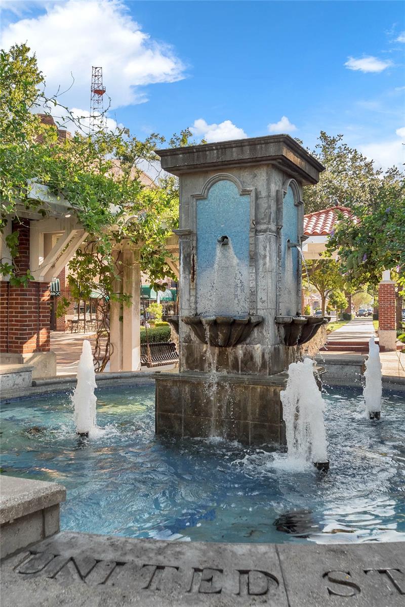 SHOWALTER PARK - Residential