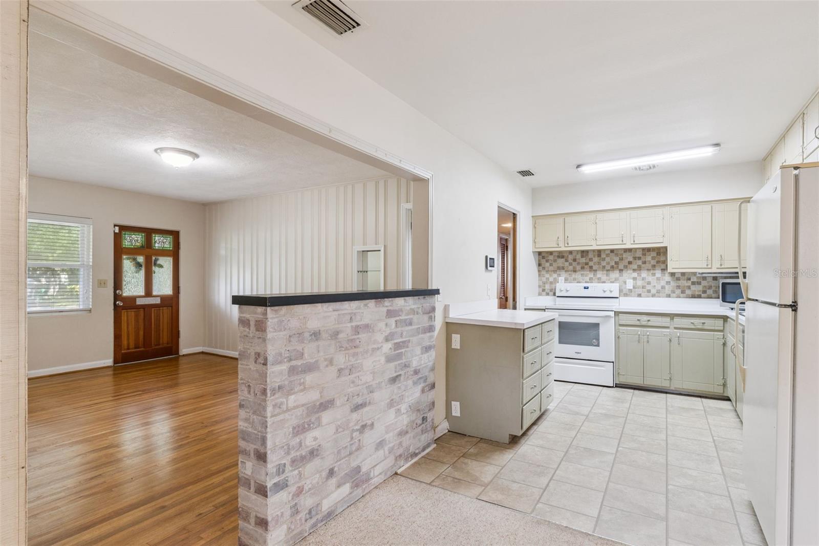 SHOWALTER PARK - Residential