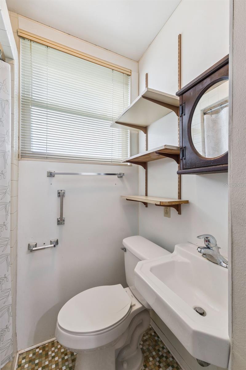 SHOWALTER PARK - Residential