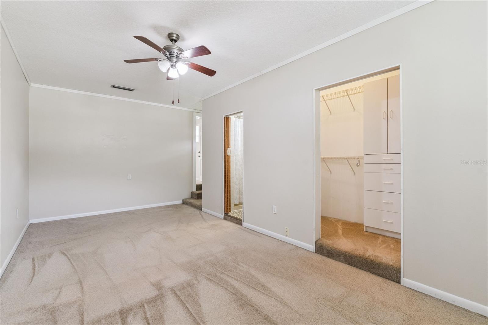SHOWALTER PARK - Residential