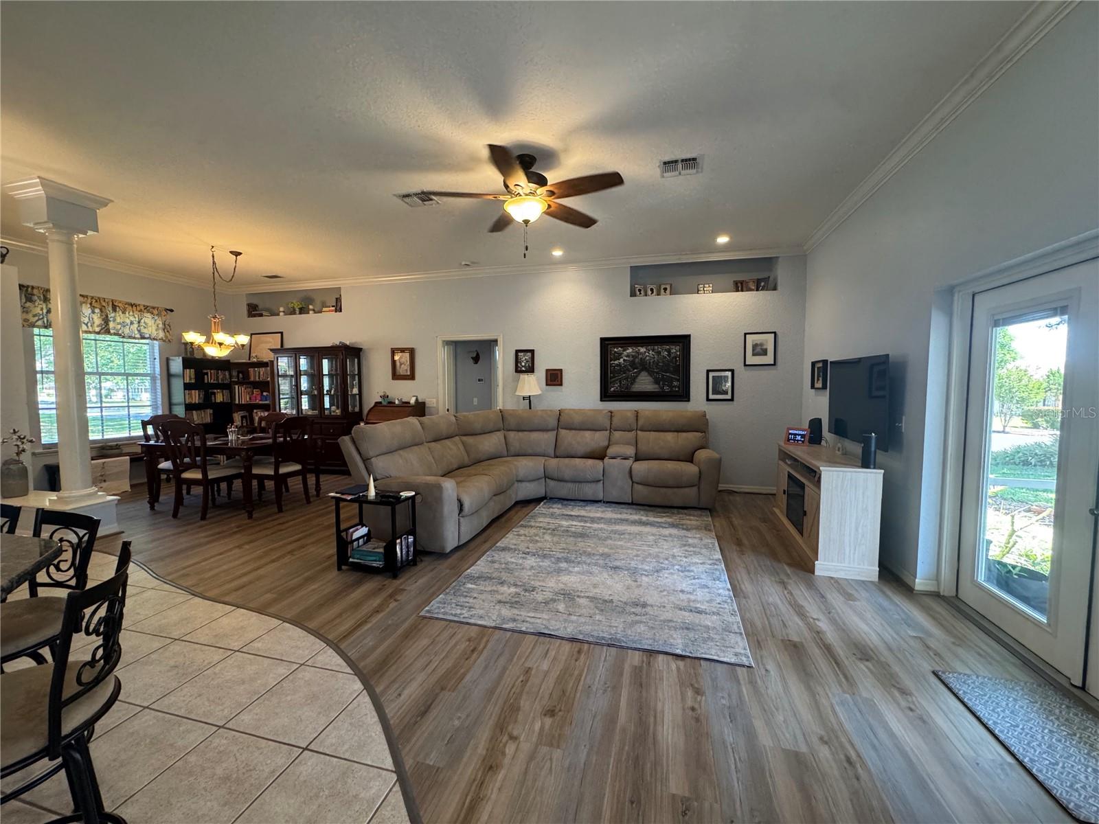 HARTRIDGE HILLS - Residential