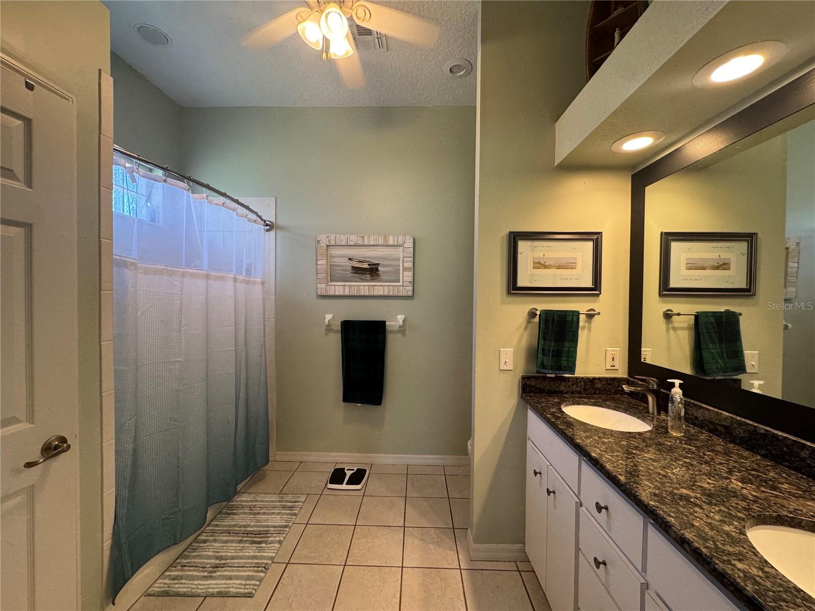 HARTRIDGE HILLS - Residential