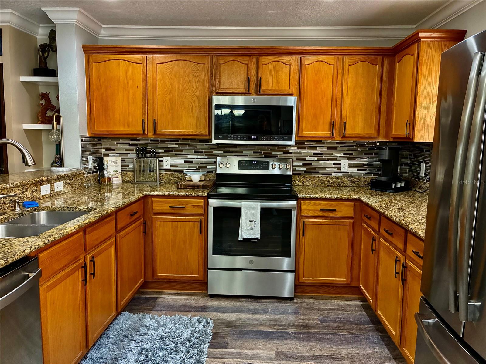 LAS PALMAS AT BALLAST POINT TO - Residential