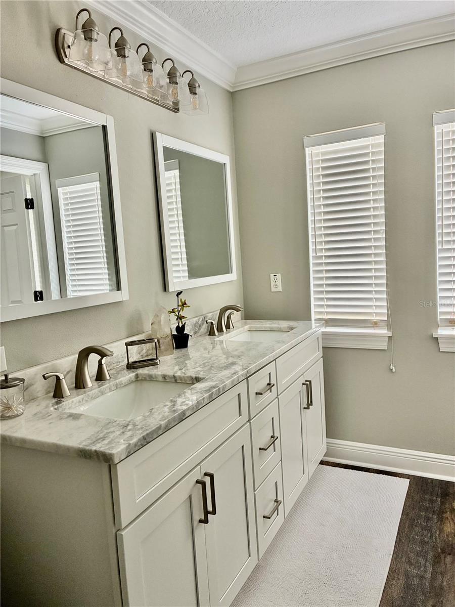 LAS PALMAS AT BALLAST POINT TO - Residential