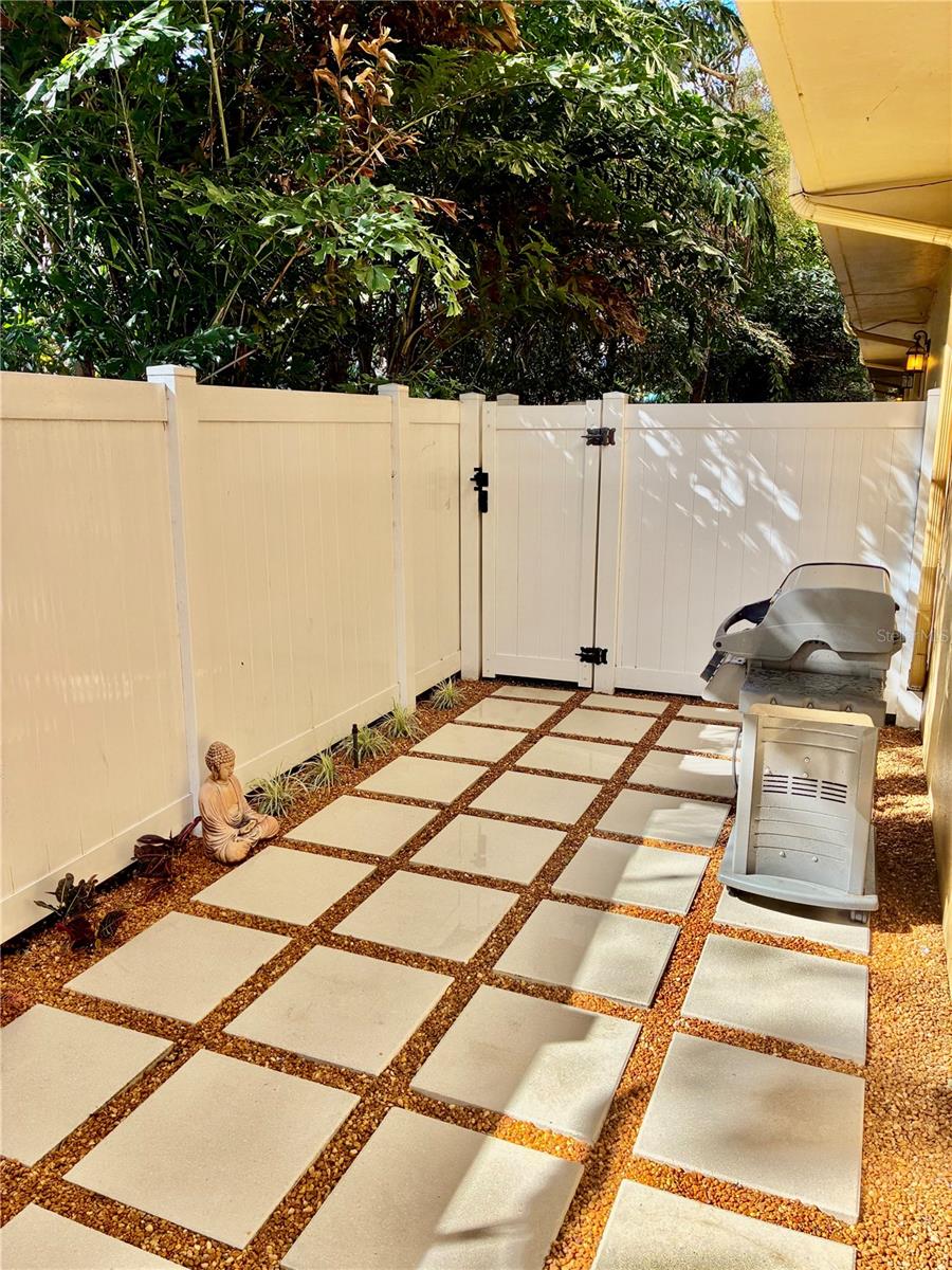 LAS PALMAS AT BALLAST POINT TO - Residential