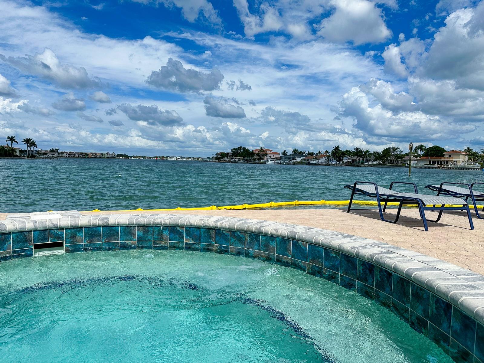 WEATHERLY THE CONDO - Residential