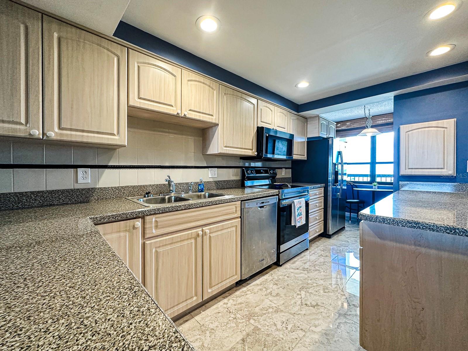 WEATHERLY THE CONDO - Residential