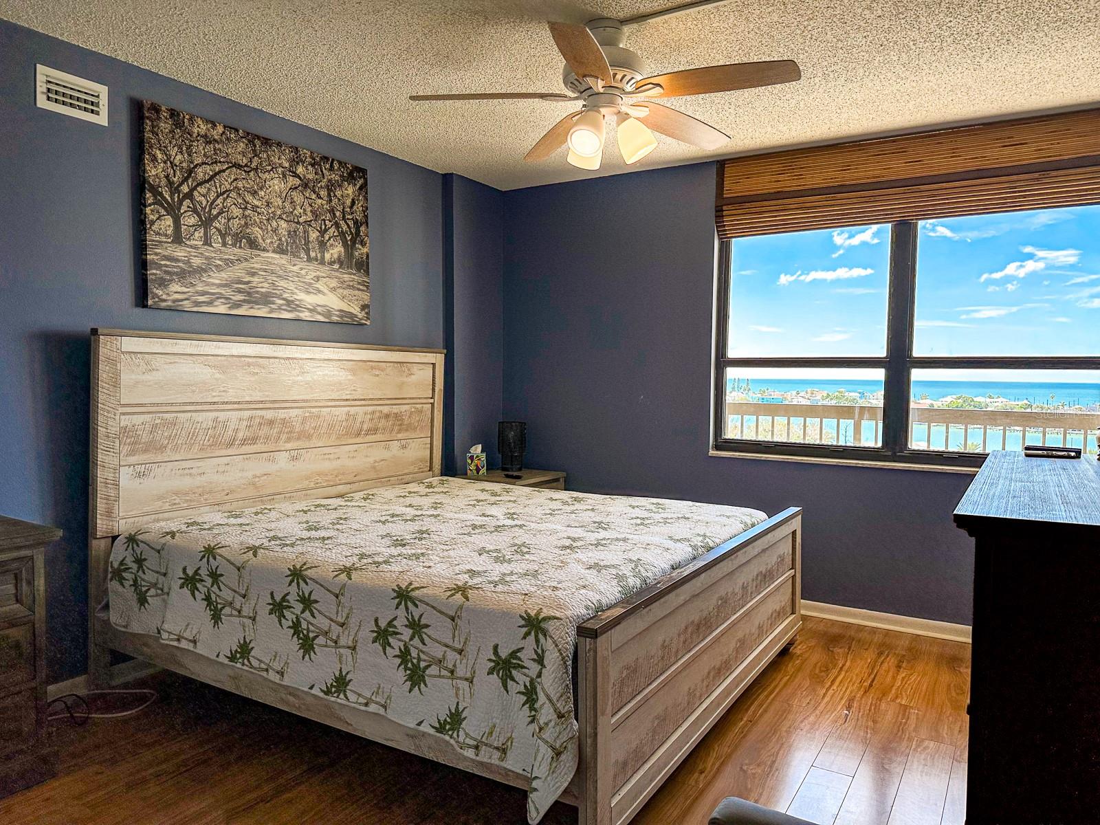 WEATHERLY THE CONDO - Residential