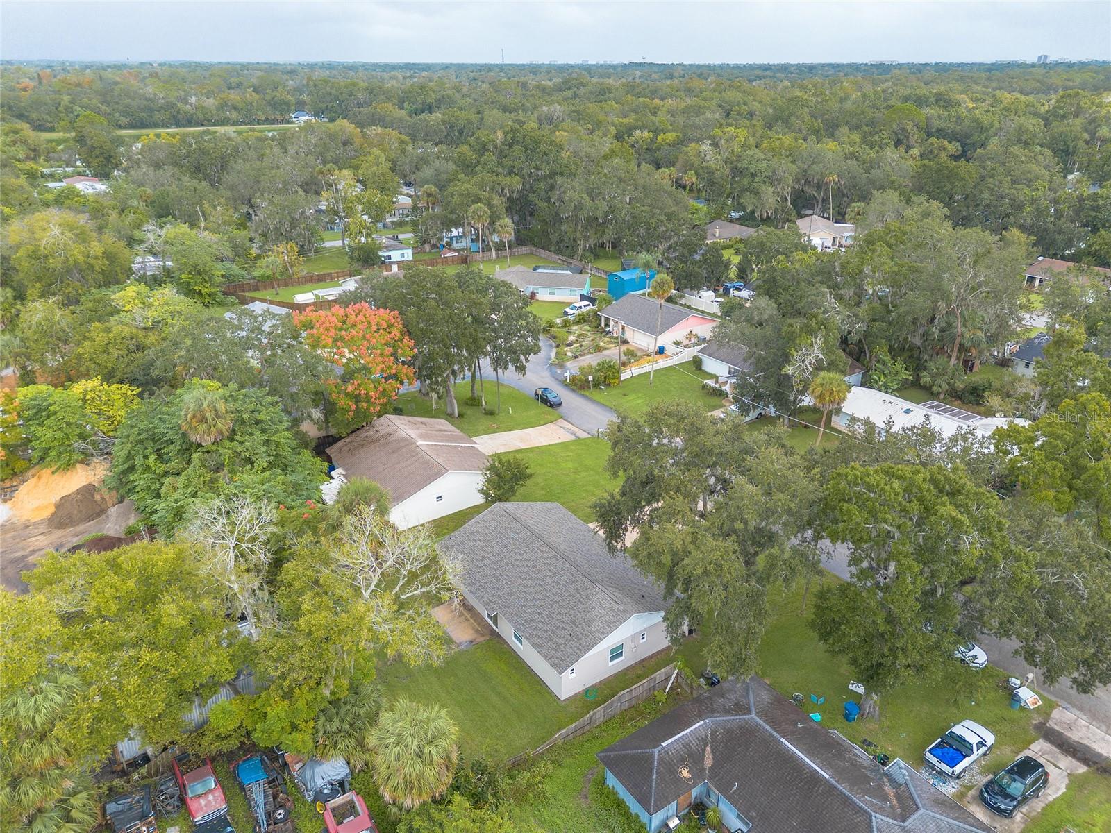 RIVIERA OAKS - Residential