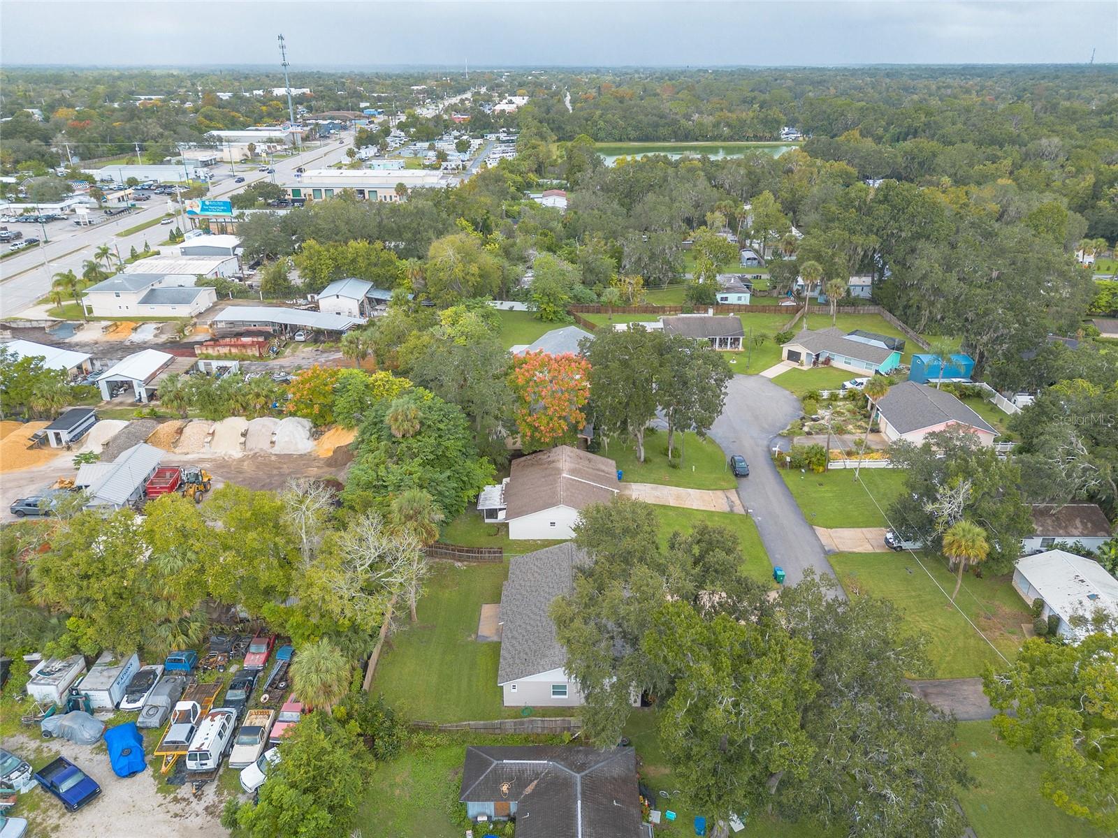 RIVIERA OAKS - Residential