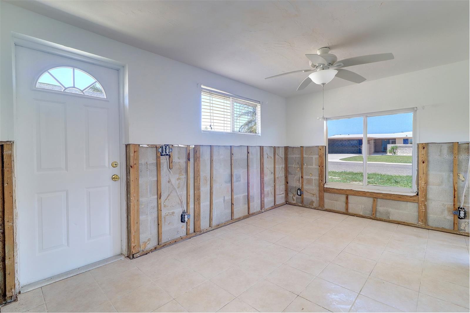 SURFSIDE SUB 4 - Residential