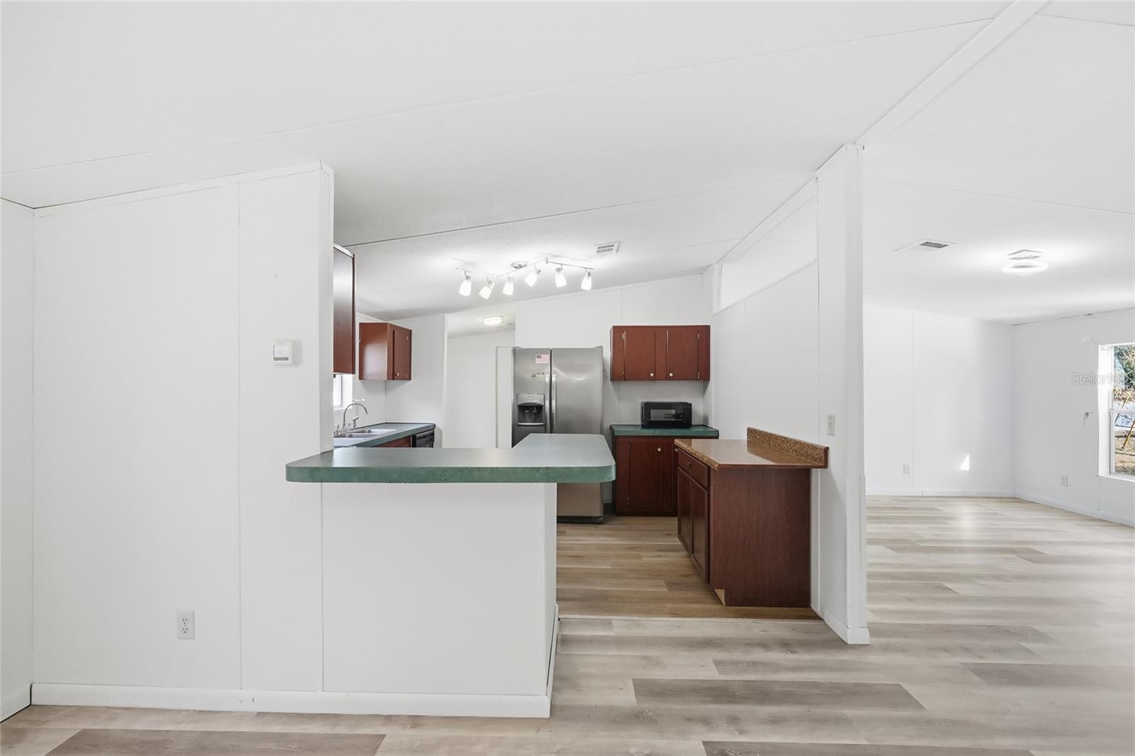 MOBILE HOME MDWS - Residential