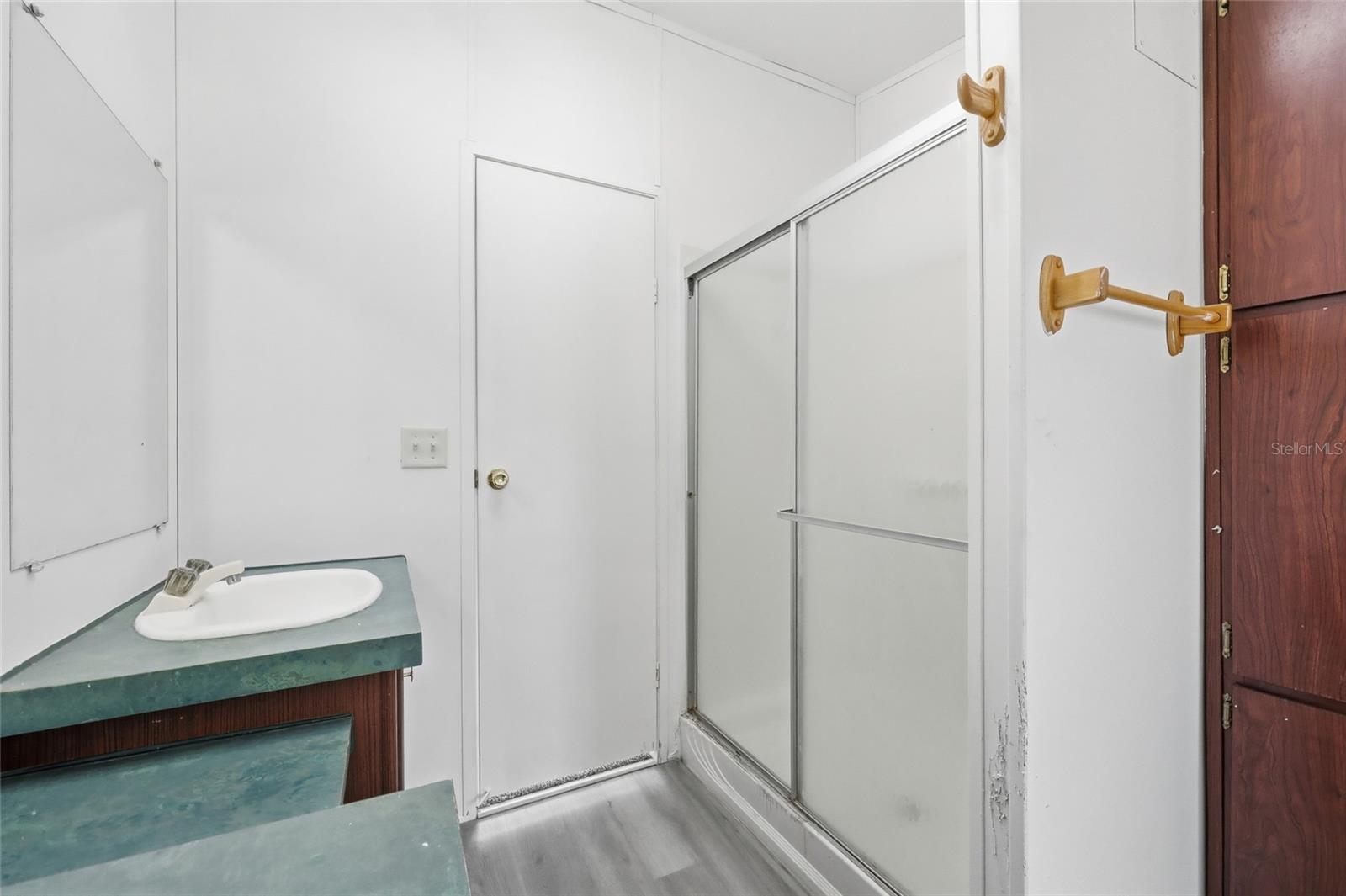 MOBILE HOME MDWS - Residential