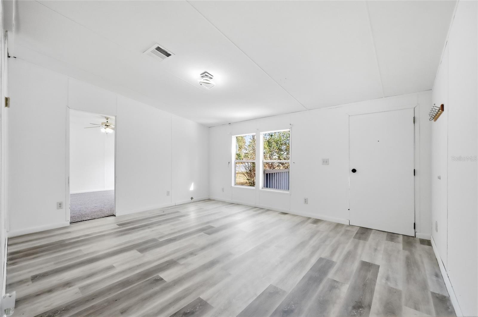 MOBILE HOME MDWS - Residential