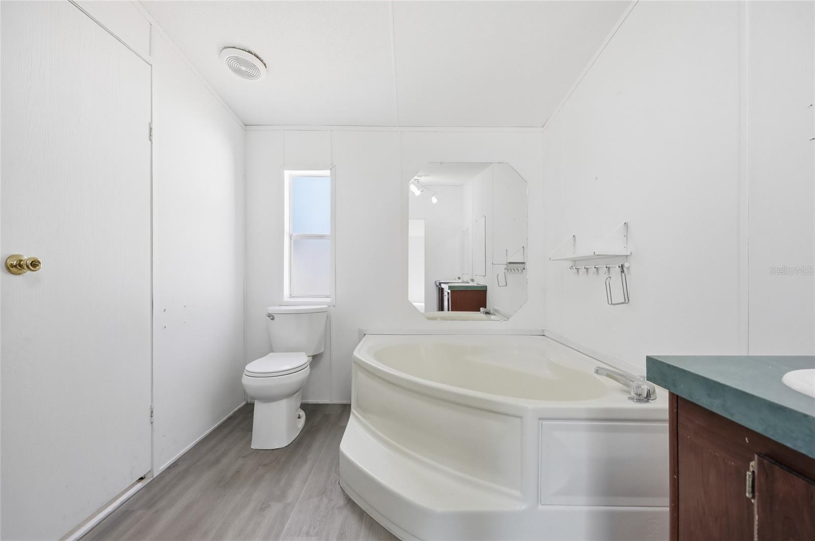 MOBILE HOME MDWS - Residential