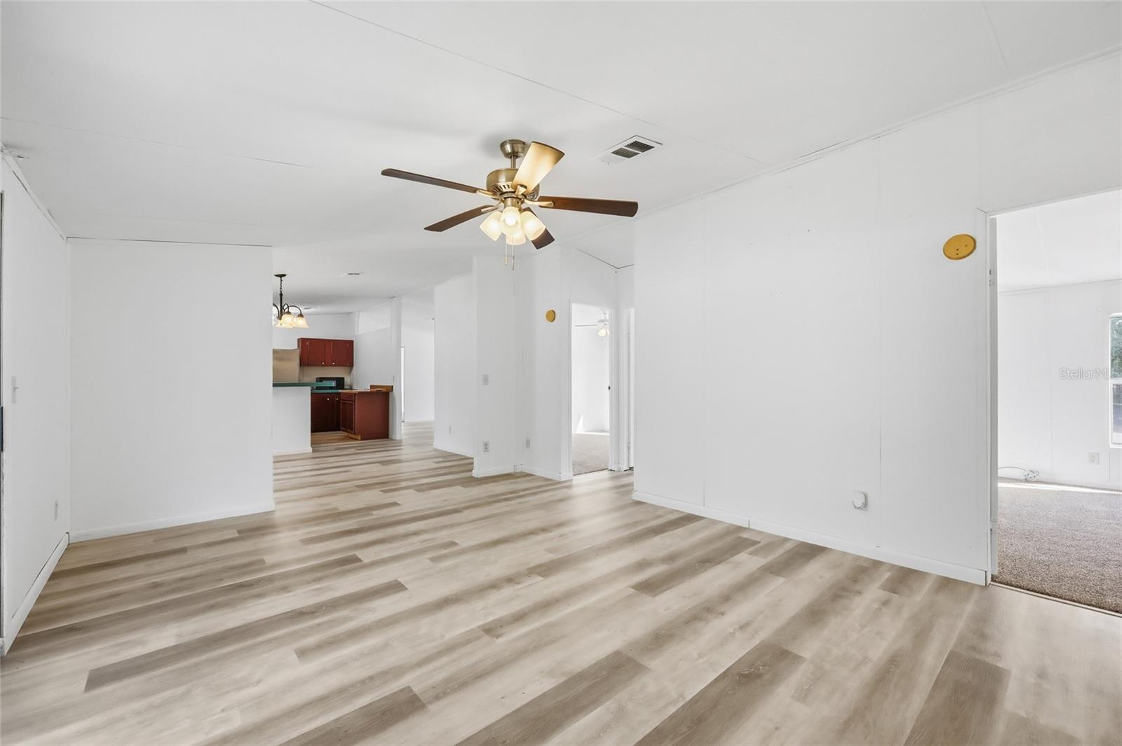 MOBILE HOME MDWS - Residential