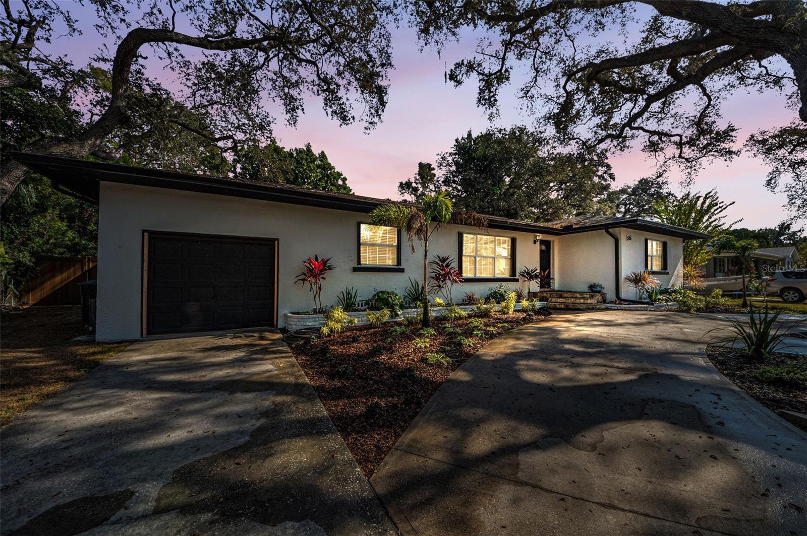 GRAND VIEW TERRACE - Residential