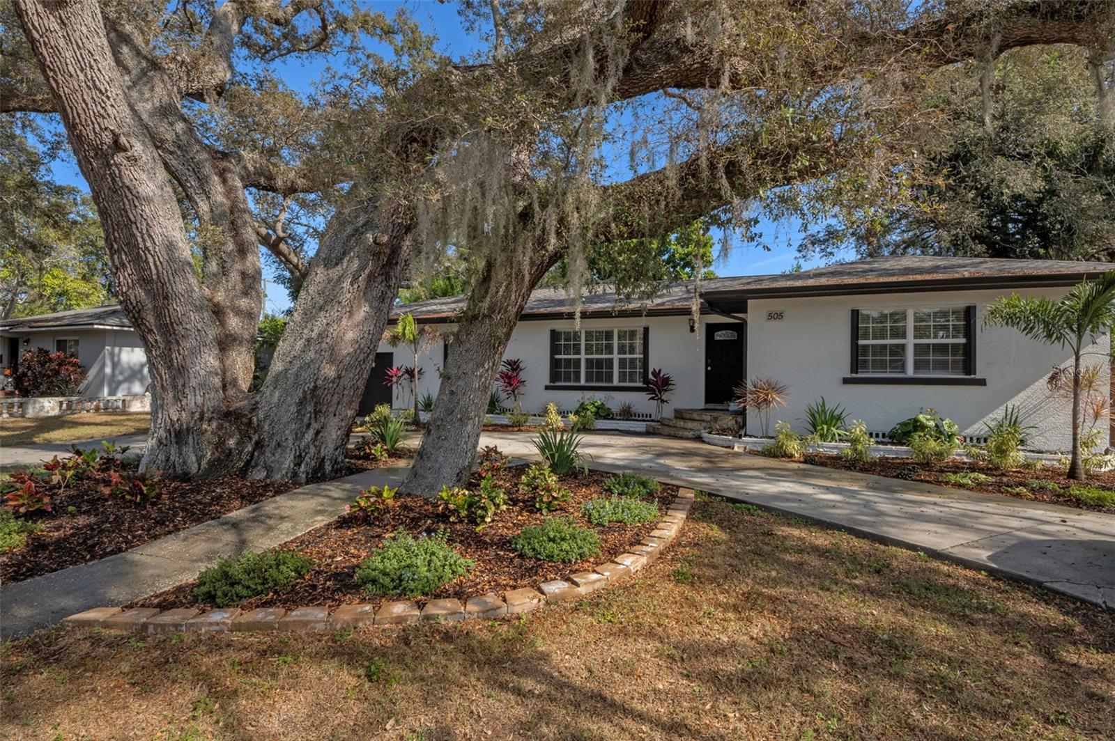 GRAND VIEW TERRACE - Residential