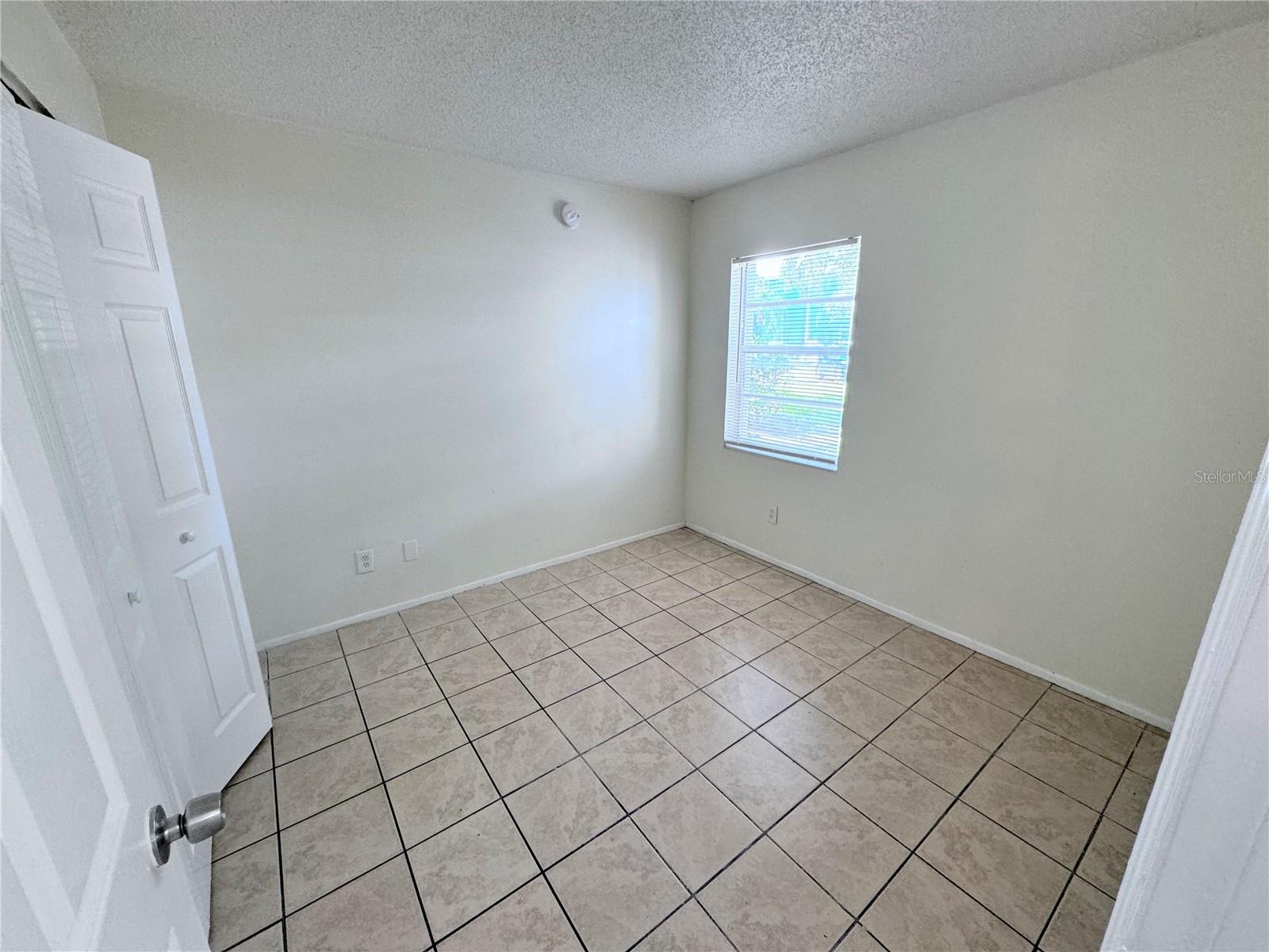 WATERSIDE CONDO I - Residential