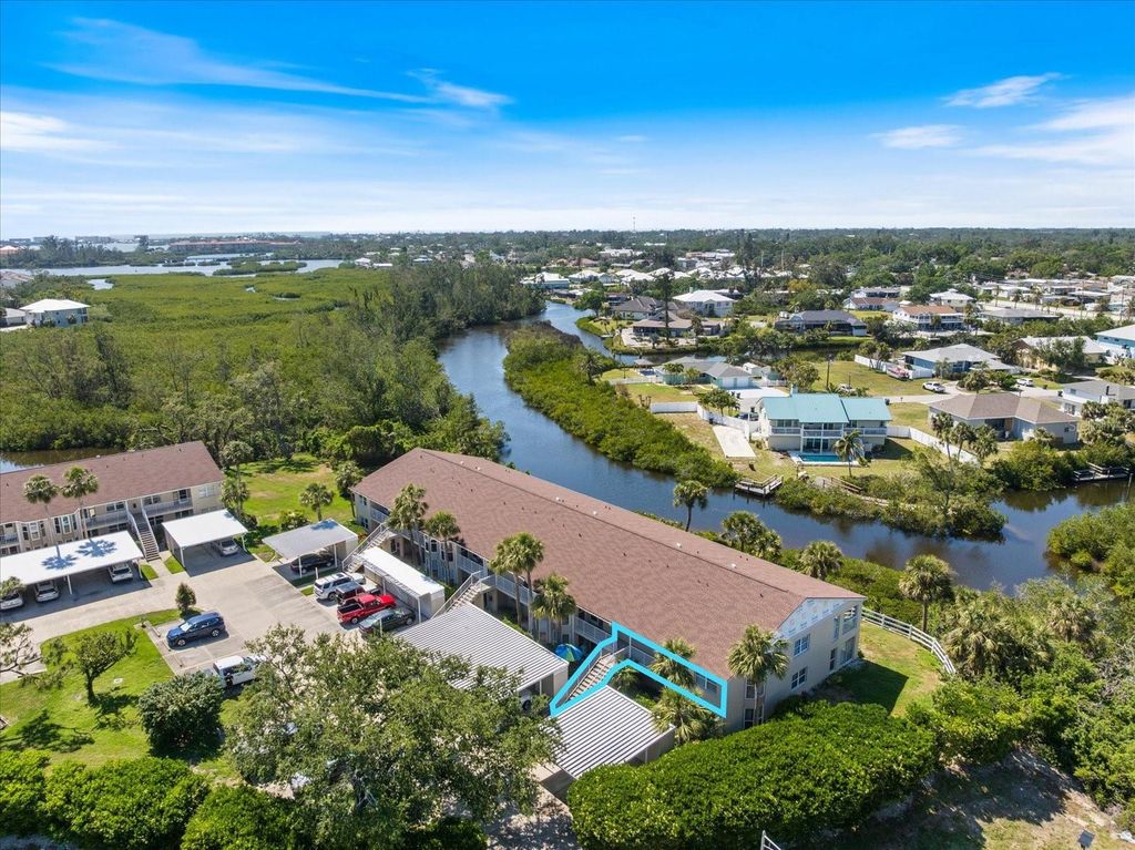Photo of 841 Waterside Drive #206, Venice, FL 34285 (MLS # N6142334)