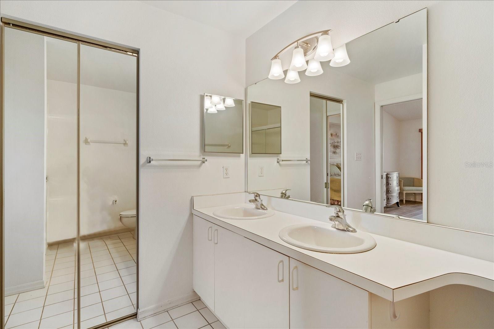 WATERSIDE 03 AT BIRD BAY VILLAGE - Residential