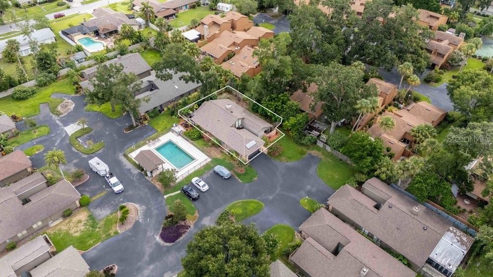 COUNTRY PLACE THE - Residential