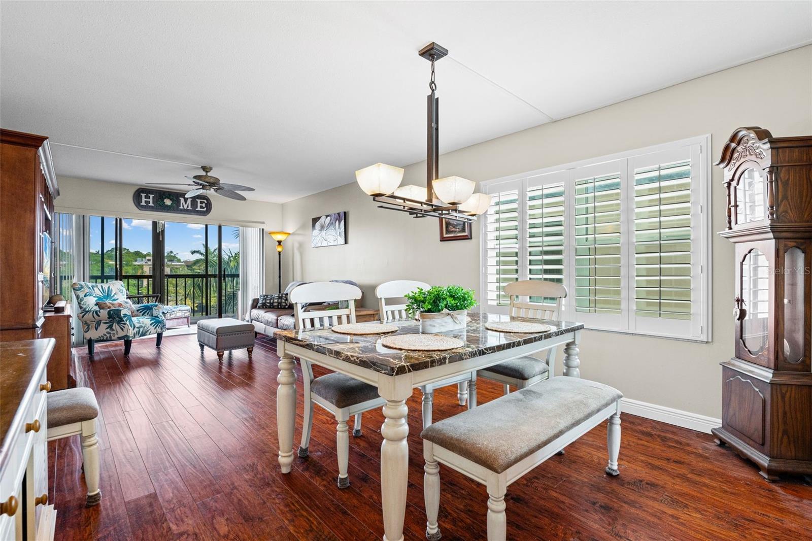 WOODPARK AT DESOTO SQUARE PH III - Residential