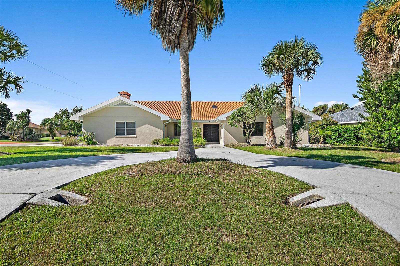 51 COMANCHE COURT