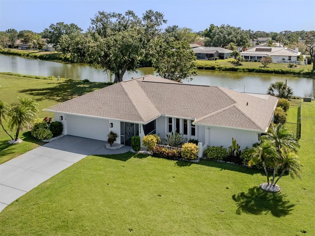 Photo of 1232 Pine Needle Road, Venice, FL 34285 (MLS # N6138358)