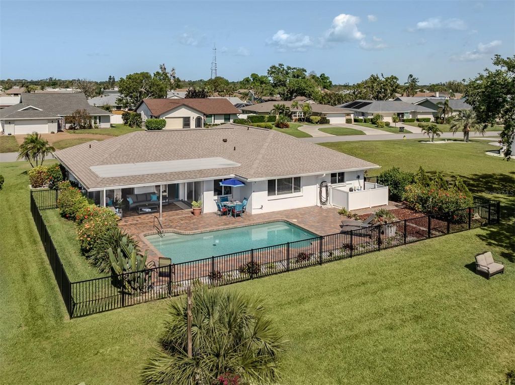 Photo of 1232 Pine Needle Road, Venice, FL 34285 (MLS # N6138358)
