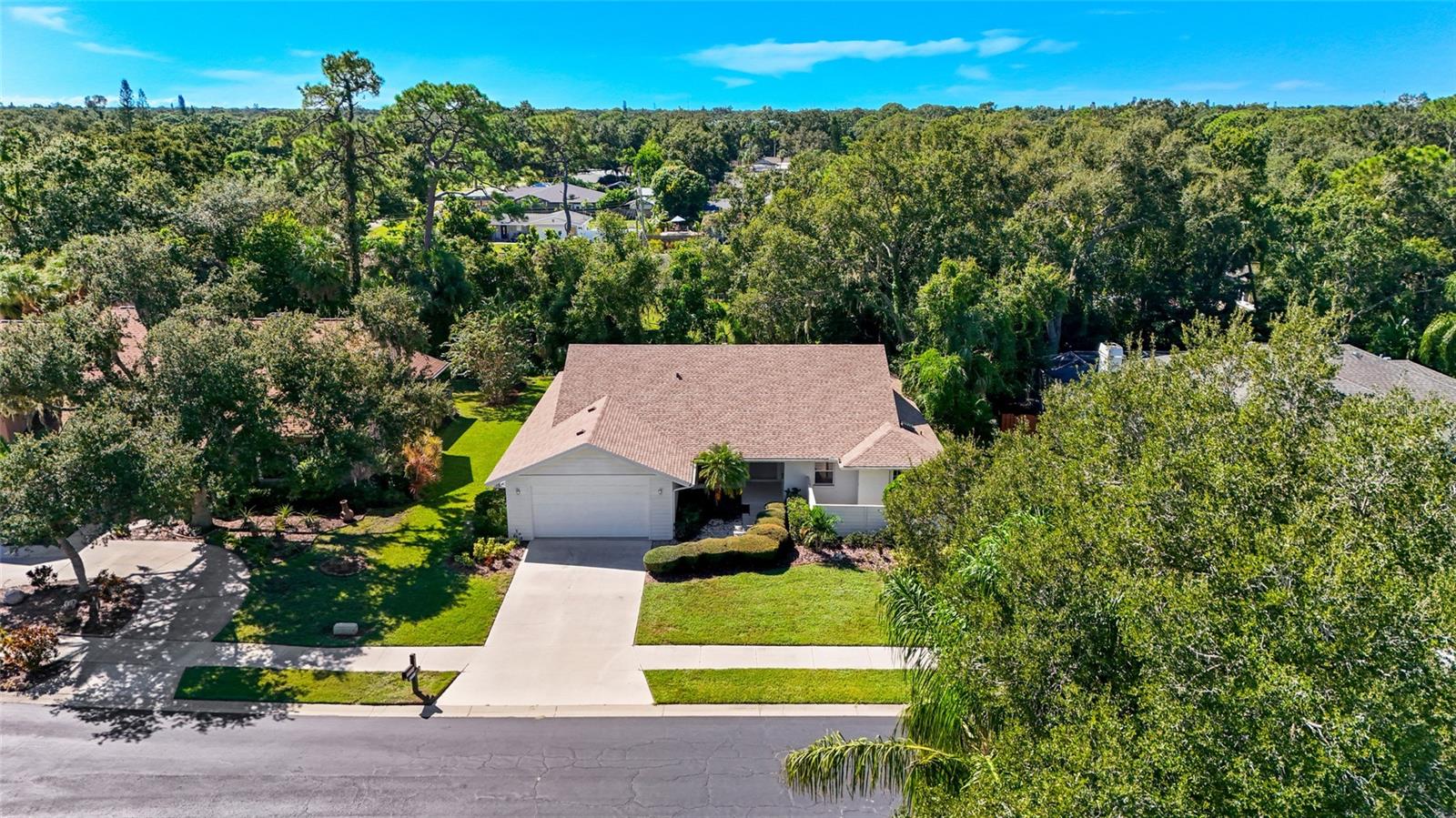 LAKES ESTATES 3 OF SARASOTA - Residential