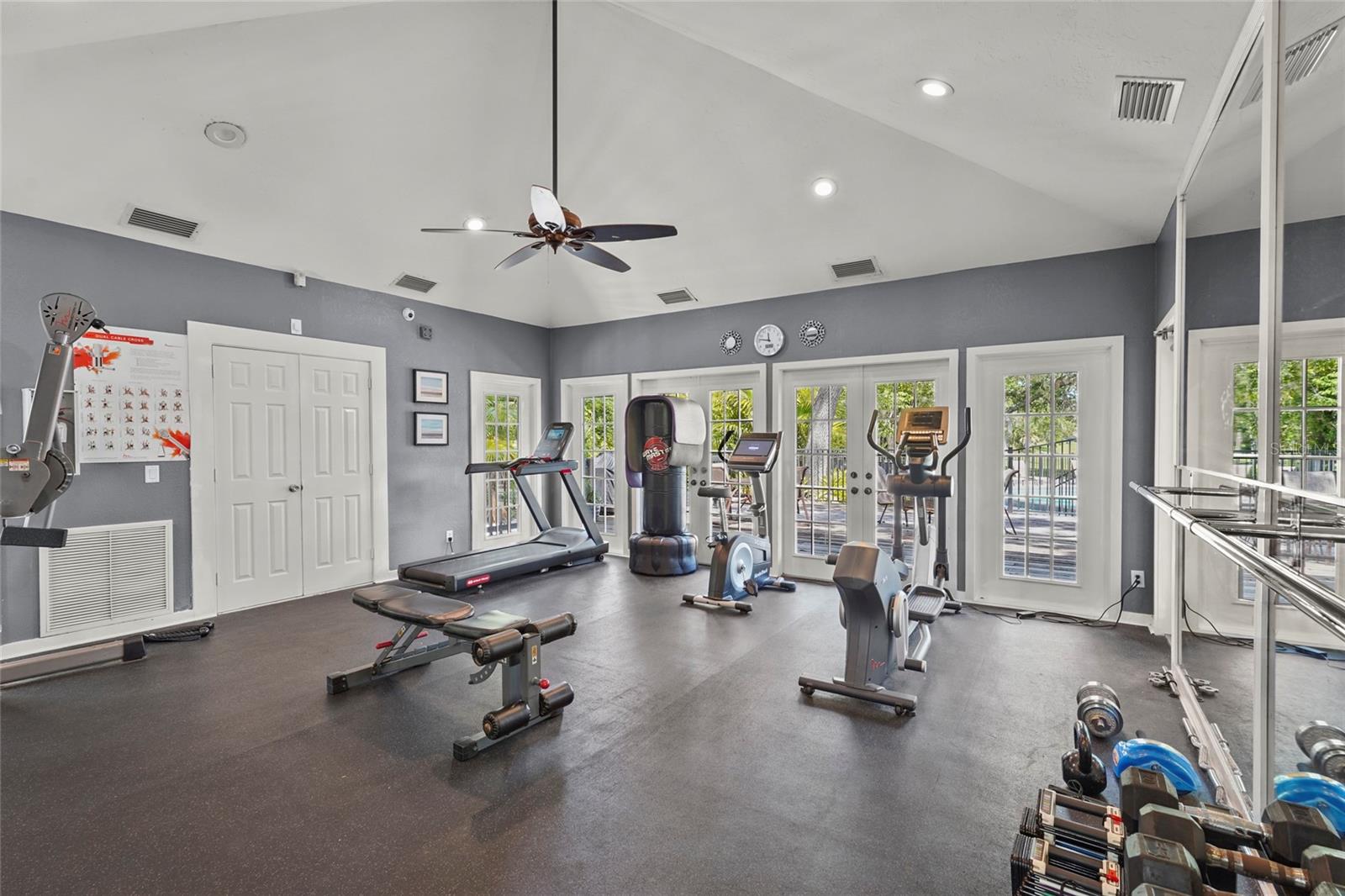 LAKES ESTATES 3 OF SARASOTA - Residential