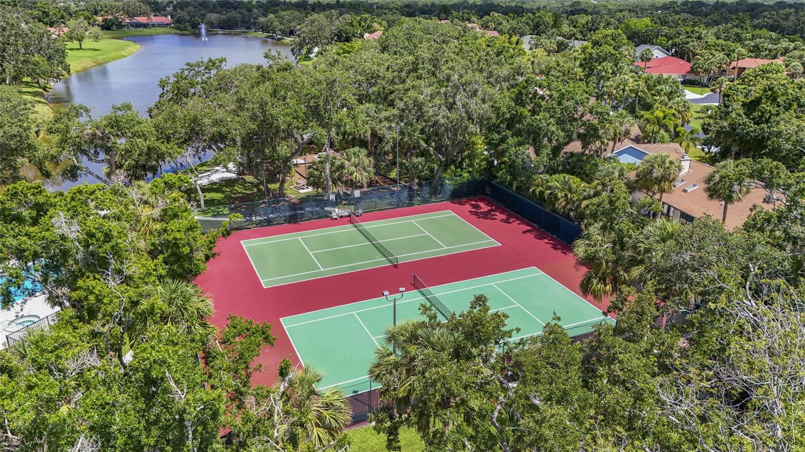 LAKES ESTATES 3 OF SARASOTA - Residential