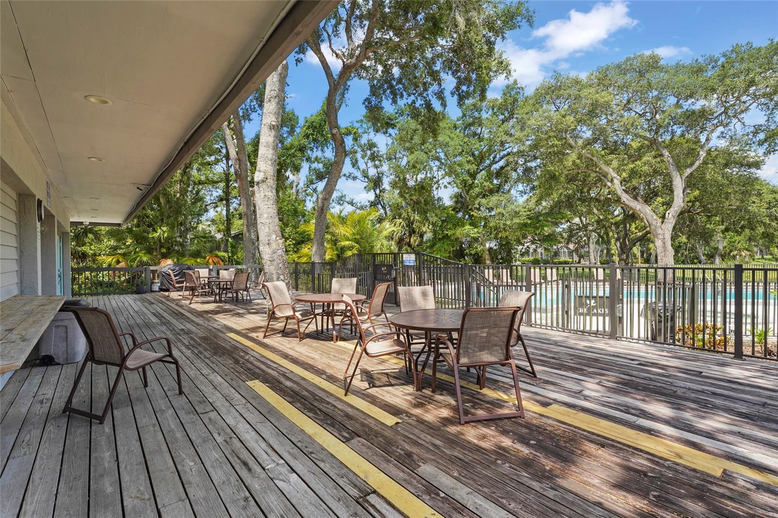 LAKES ESTATES 3 OF SARASOTA - Residential