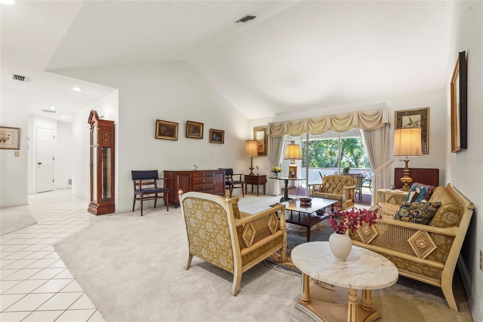 LAKES ESTATES 3 OF SARASOTA - Residential