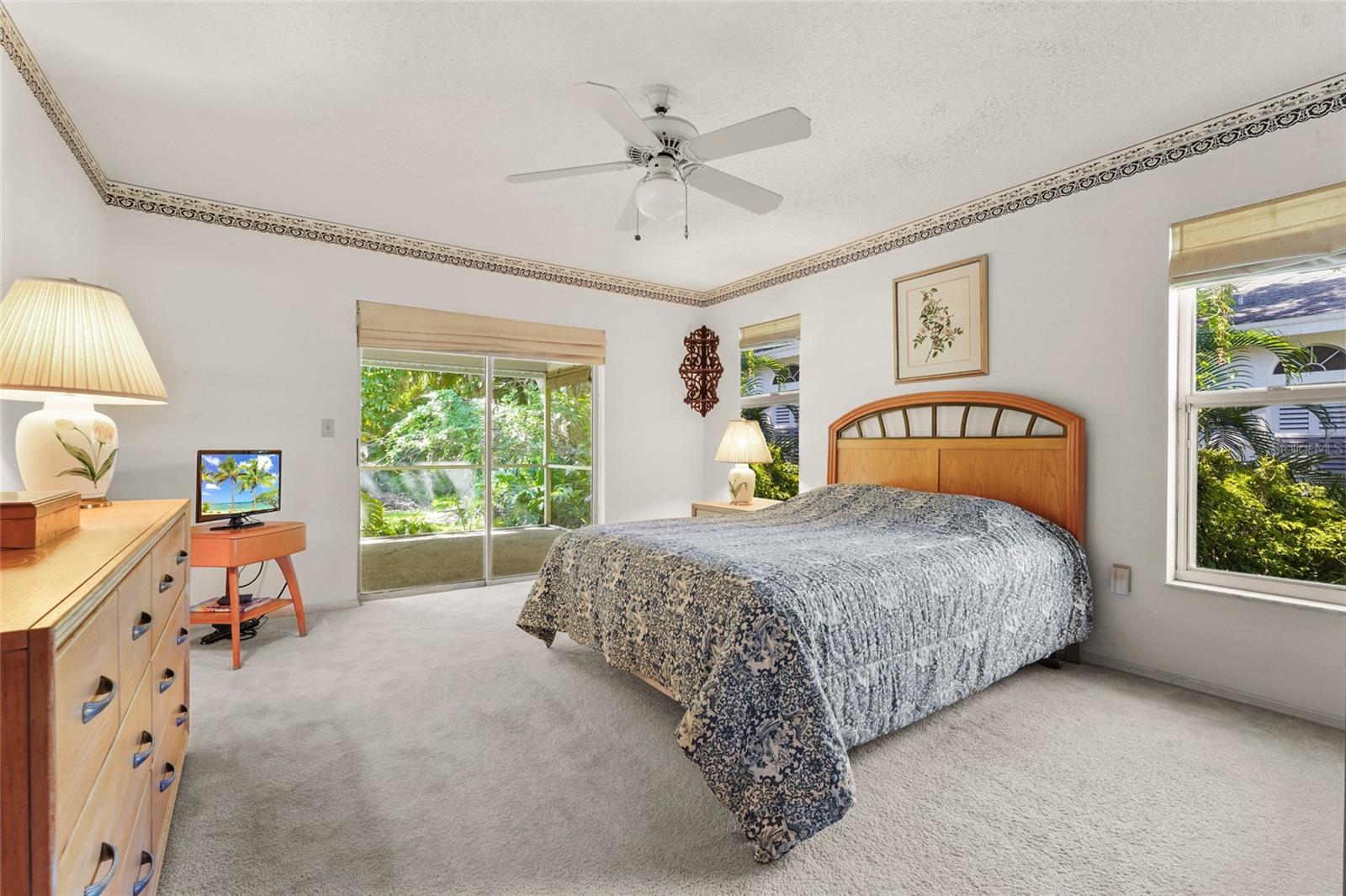 LAKES ESTATES 3 OF SARASOTA - Residential