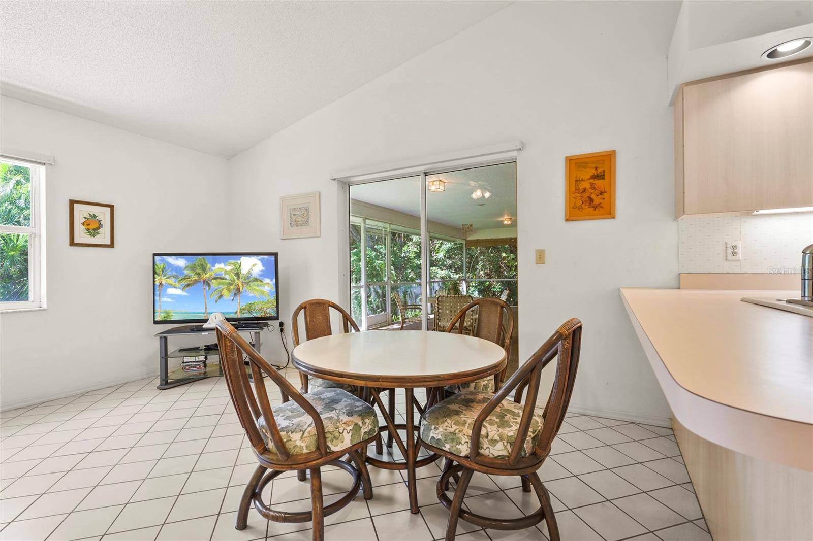 LAKES ESTATES 3 OF SARASOTA - Residential