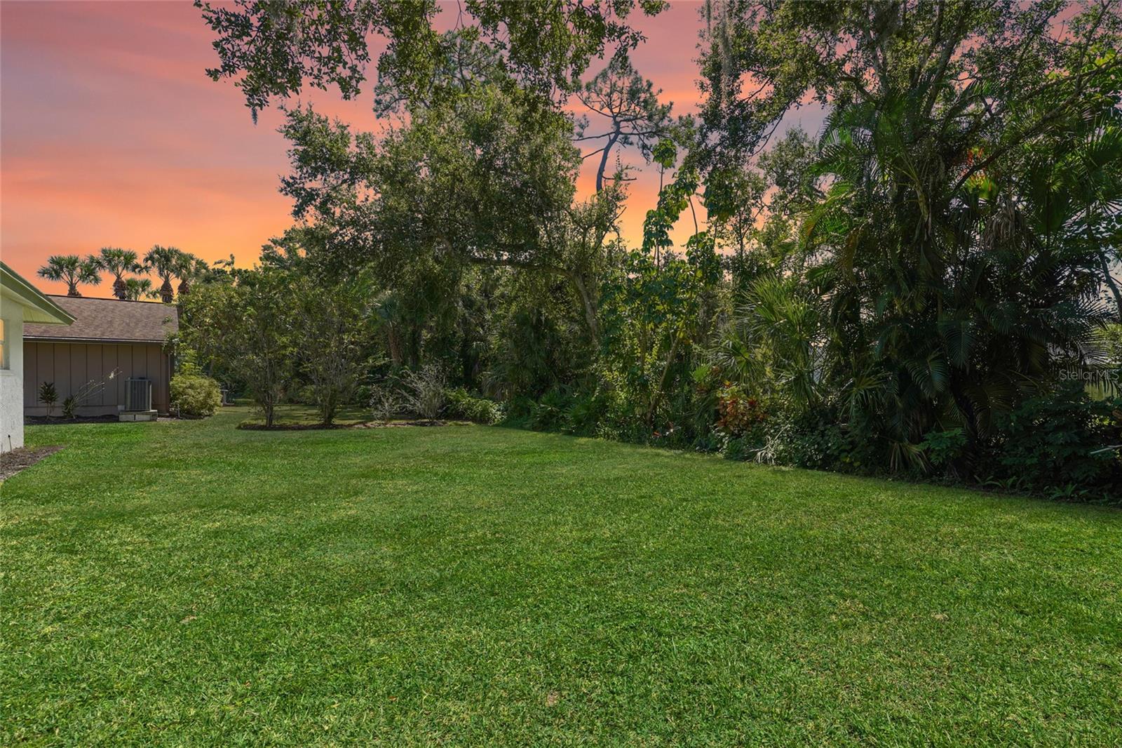 LAKES ESTATES 3 OF SARASOTA - Residential