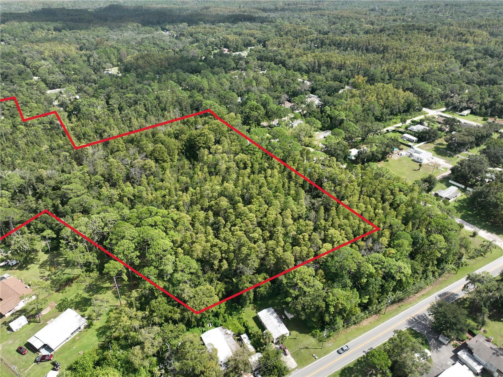 MOON LAKE ESTATES - Land