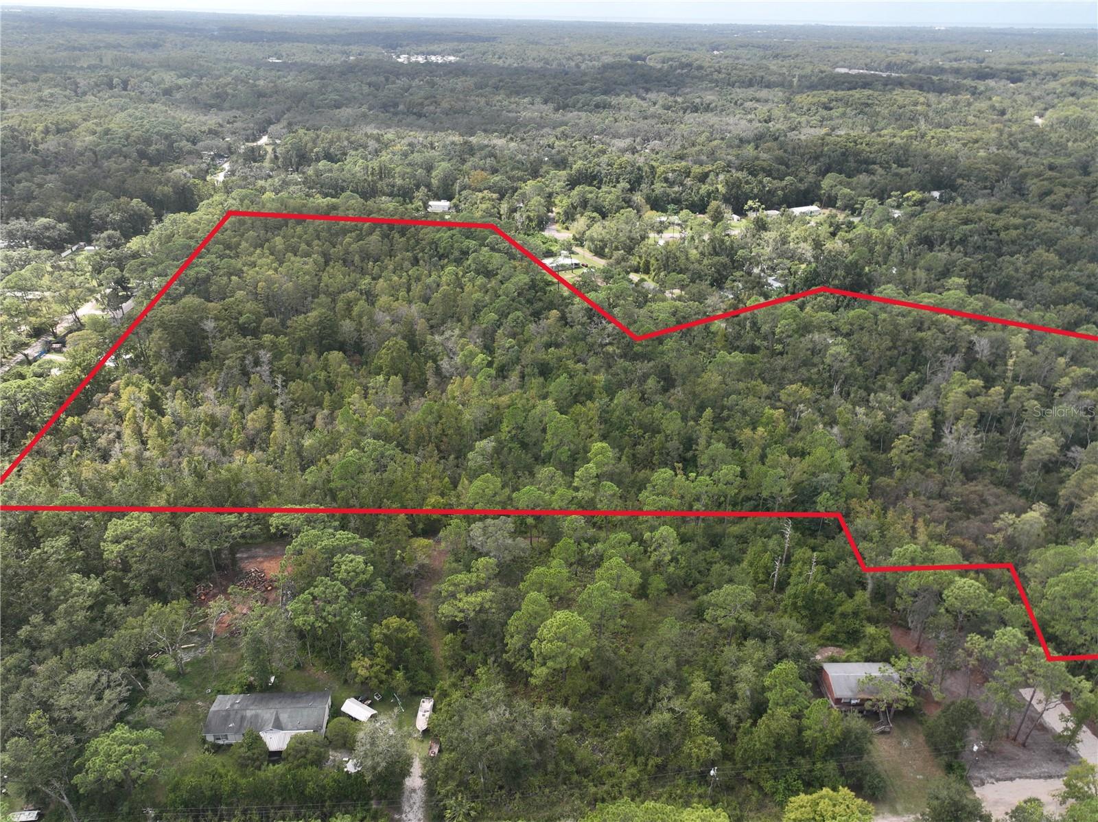 MOON LAKE ESTATES - Land