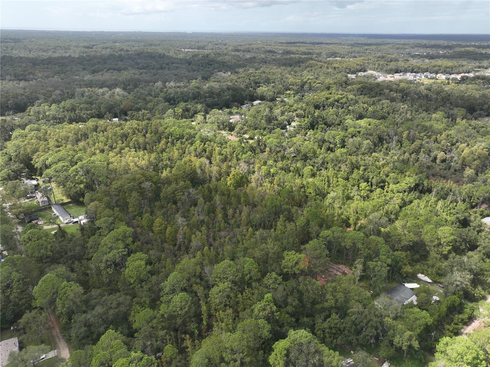 MOON LAKE ESTATES - Land