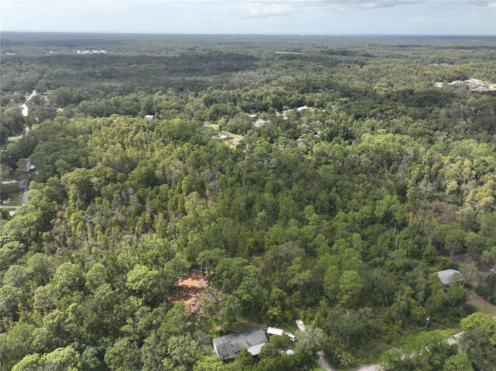 MOON LAKE ESTATES - Land