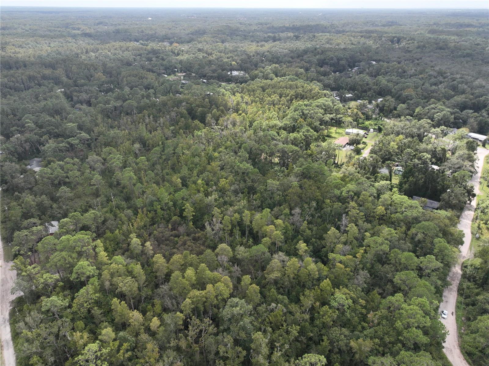 MOON LAKE ESTATES - Land