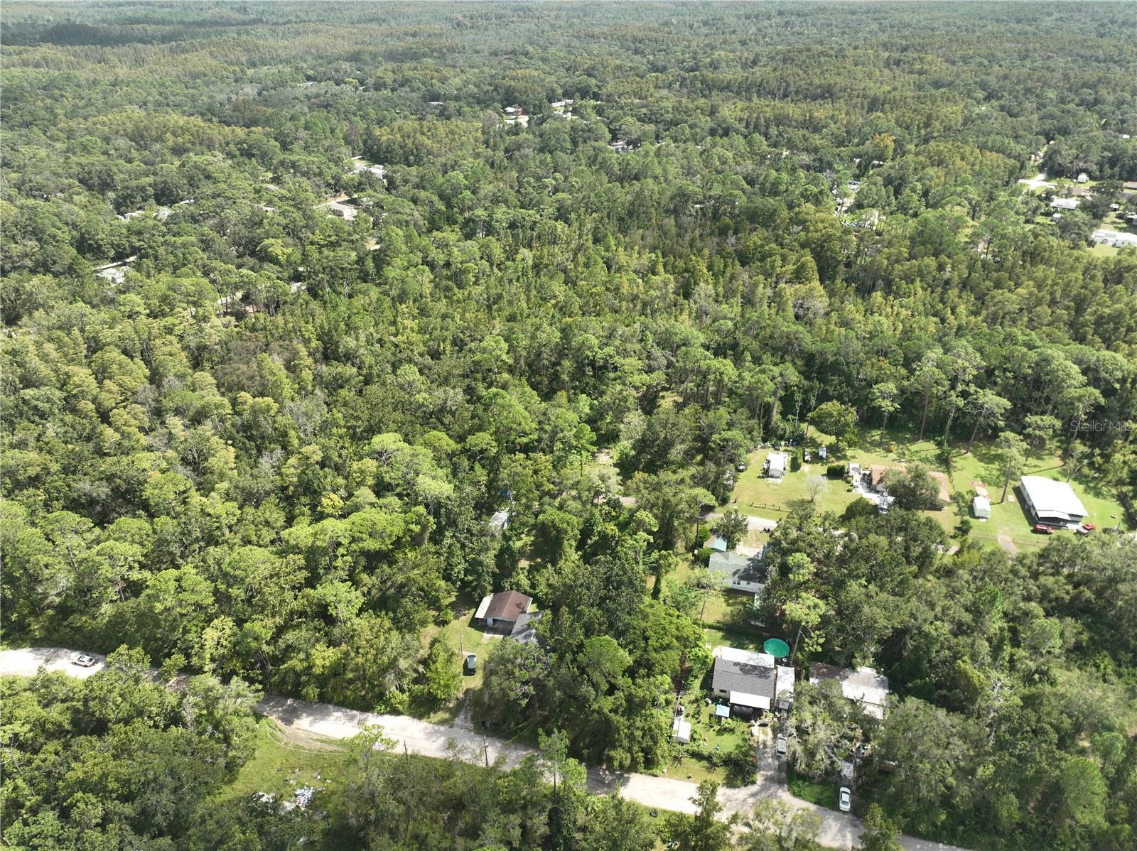 MOON LAKE ESTATES - Land