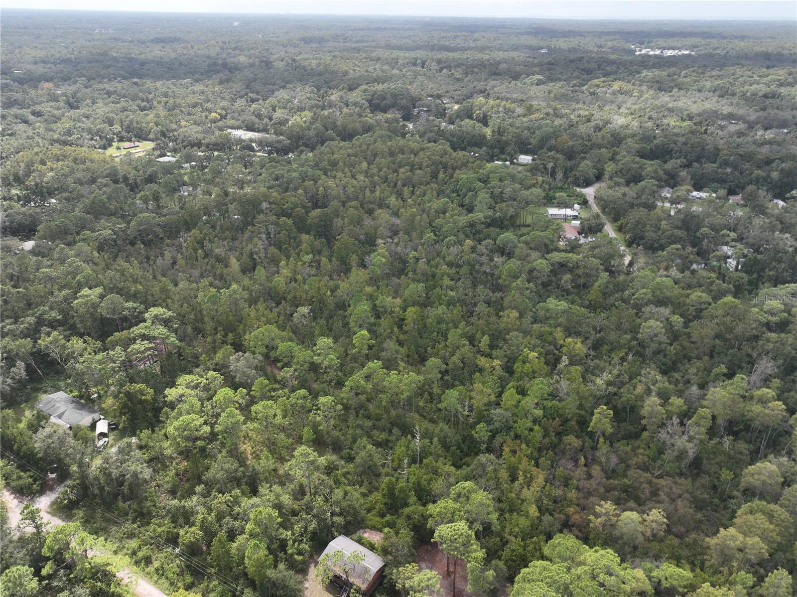 MOON LAKE ESTATES - Land