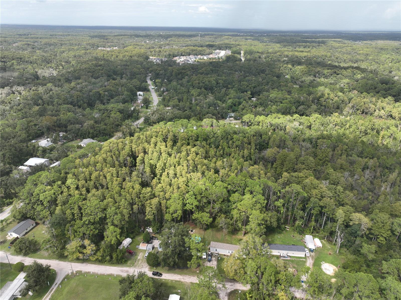 MOON LAKE ESTATES - Land