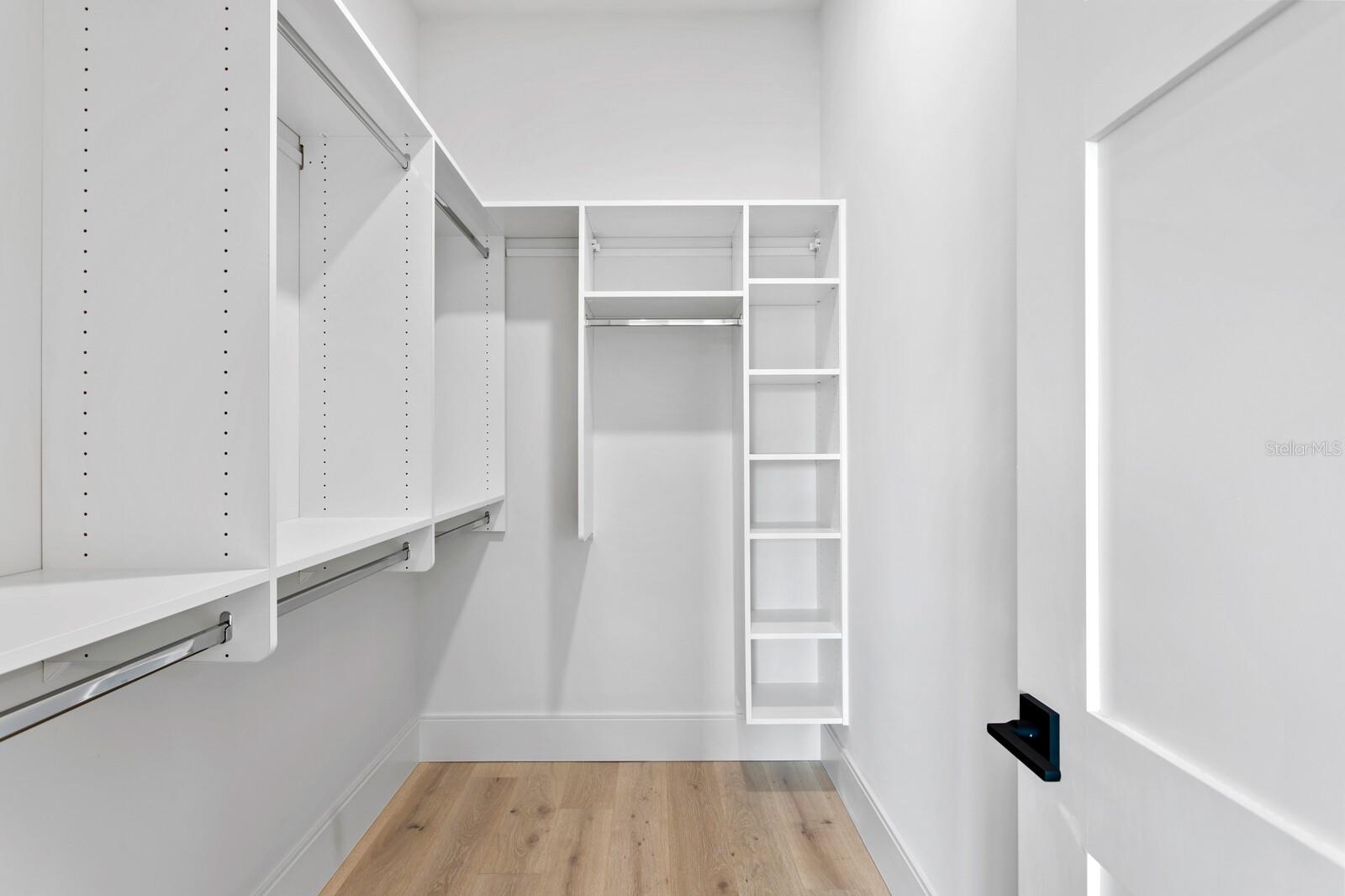 BAYSHORE ESTATES 4 - Residential