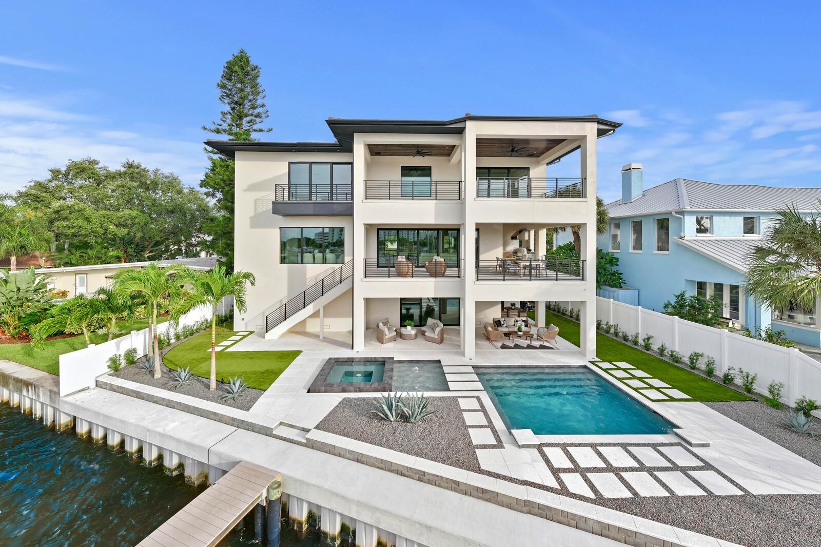 BAYSHORE ESTATES 4 - Residential