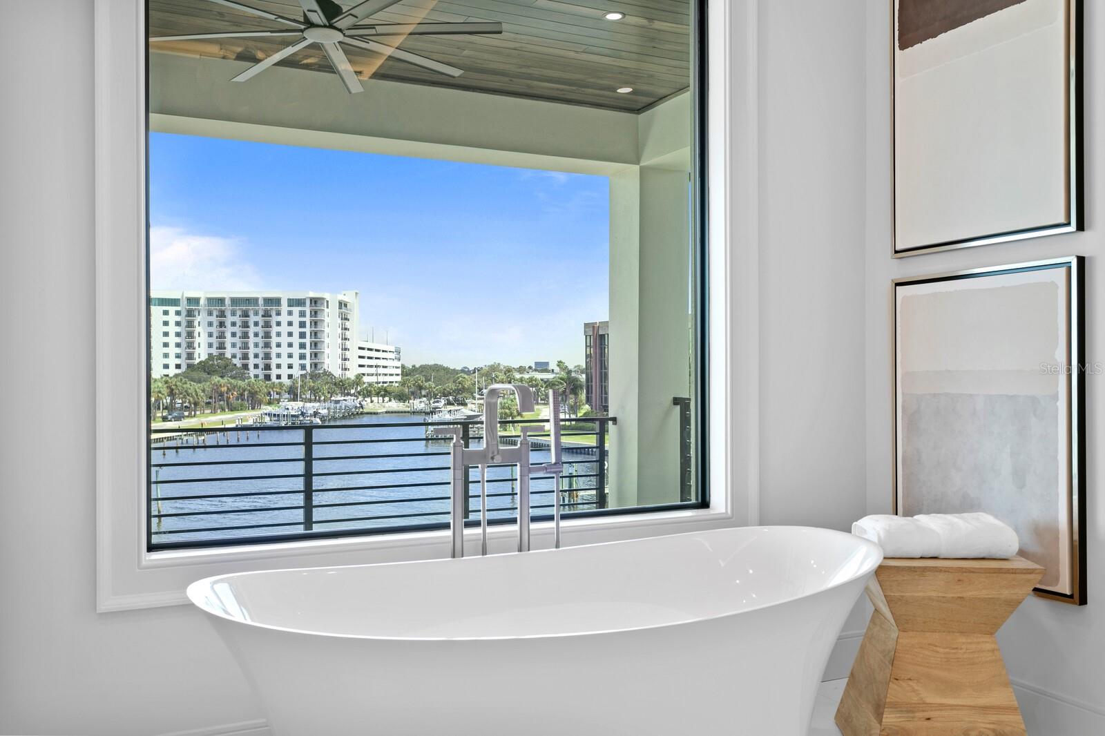 BAYSHORE ESTATES 4 - Residential