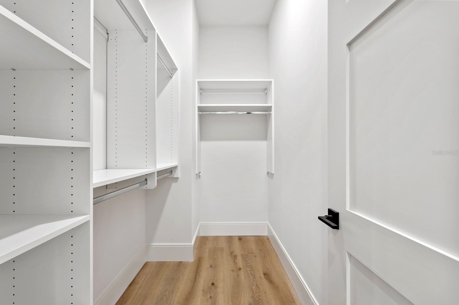 BAYSHORE ESTATES 4 - Residential